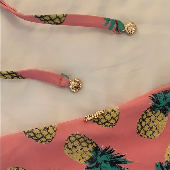 Wildfox Pineapple Express Reversible Bikini - Picture 3 of 3